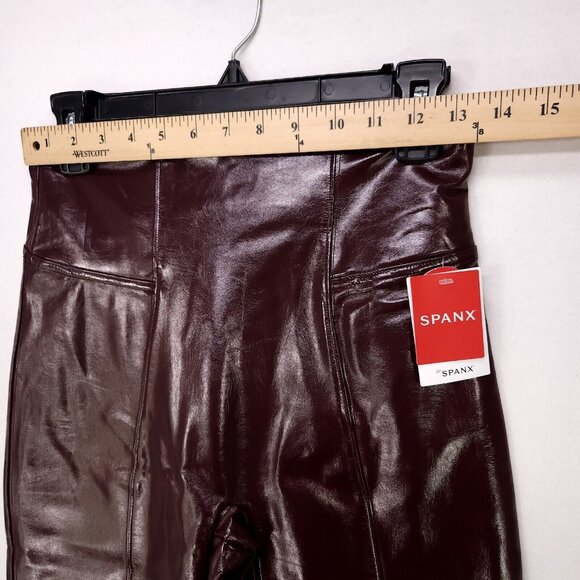 Spanx Fully Lined Shaping Legging Faux Patent Leather Shiny Ruby Womens Medium - Picture 7 of 16